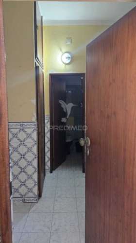 Apartamento t2 – junto à escola solano de abreu, abrantes