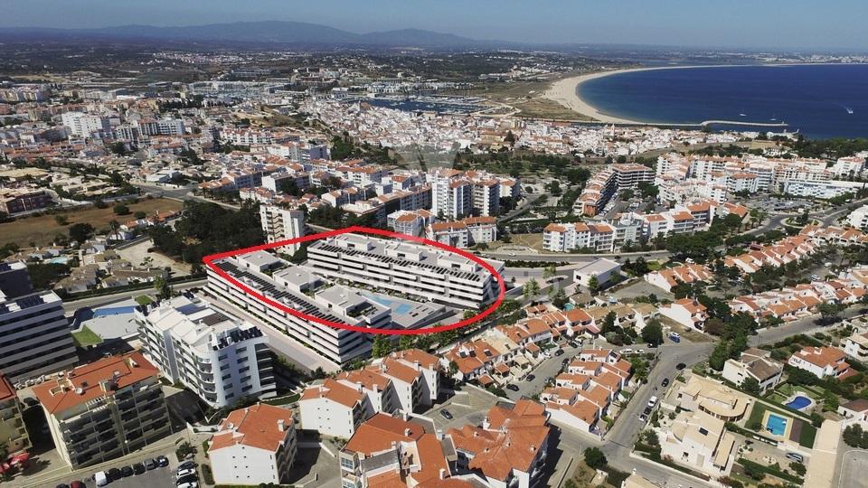 Lagos t3 210m2 em condomínio perto centro histórico e praias
