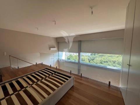 Apartamento t0 com vistas fantásticas