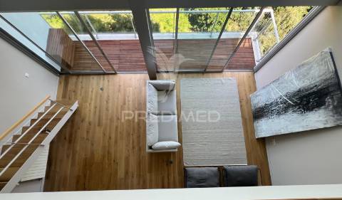 Apartamento t0 com vistas fantásticas