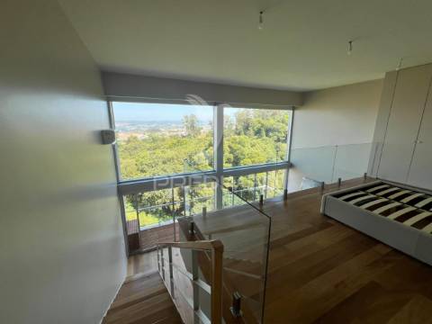 Apartamento t0 com vistas fantásticas