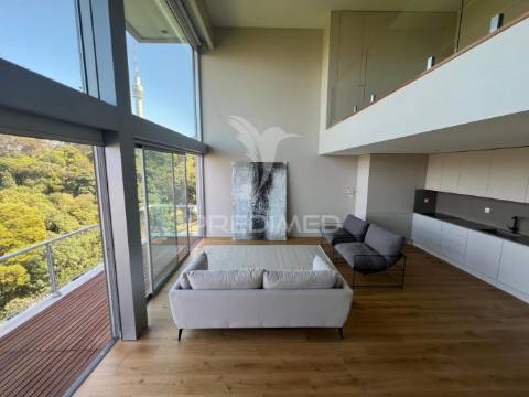 Apartamento t0 com vistas fantásticas