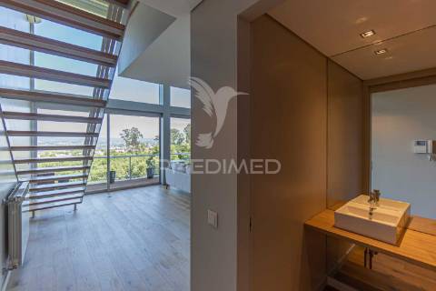 Apartamento t0 com vistas fantásticas