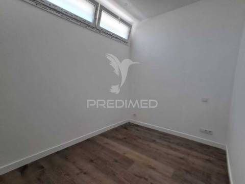 Apartamento t3 + apartamento t2 implex nas varandas do desembargador.