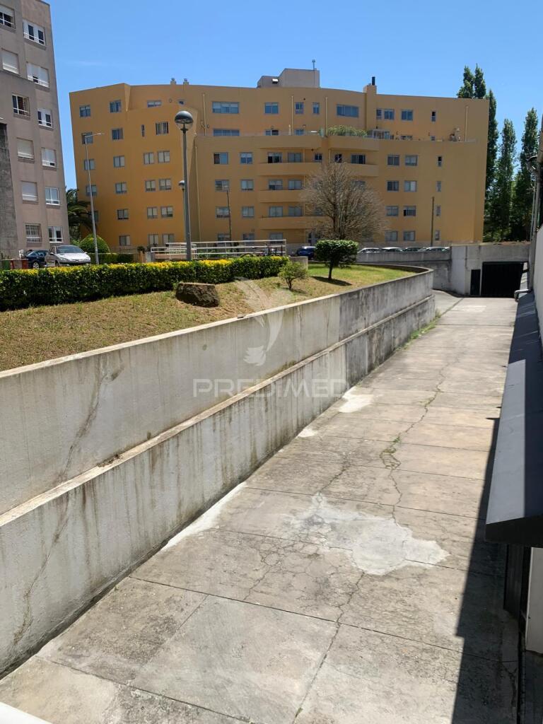Arrenda-se t2 em vila nova de gaia