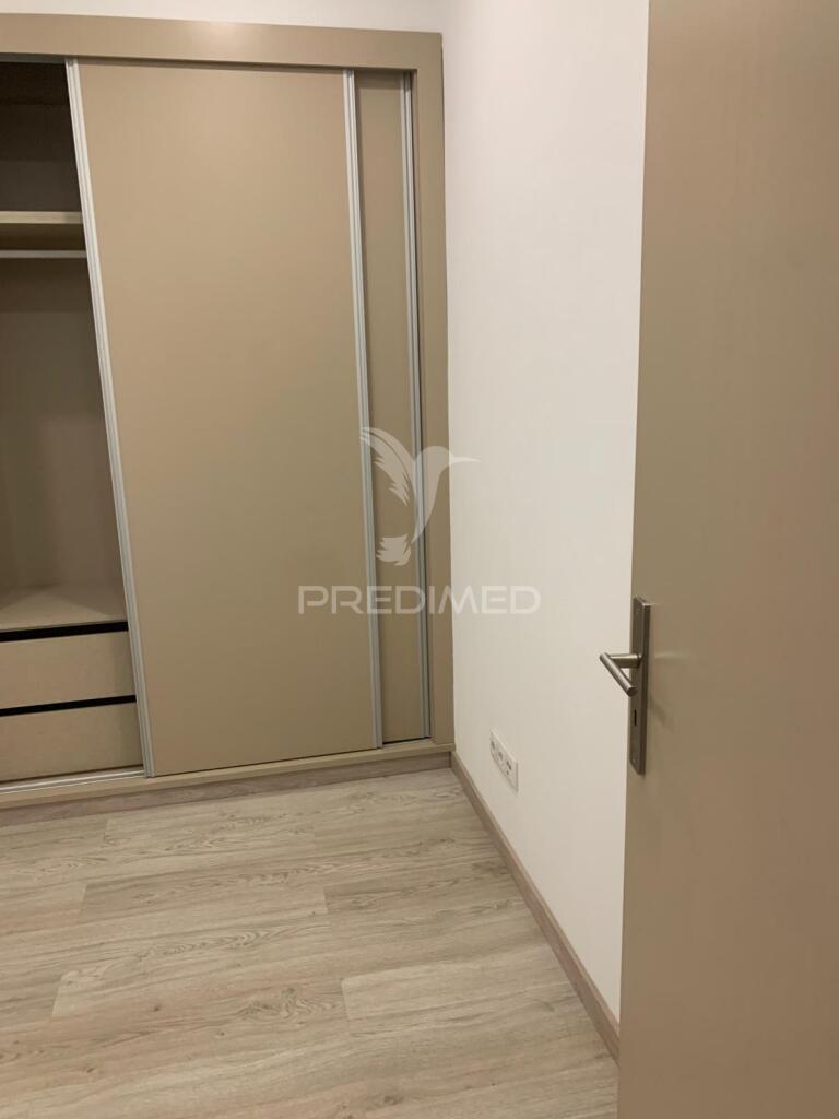 Arrenda-se t2 em vila nova de gaia