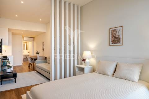 Apartamento t2 novo - junto à batalha - porto