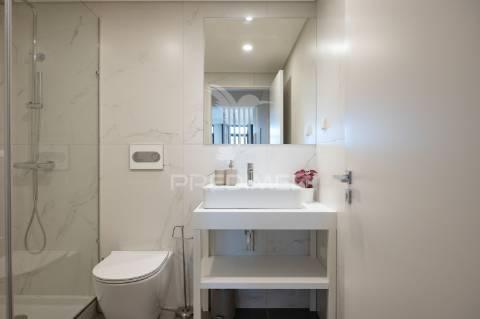 Apartamento t2 novo - junto à batalha - porto