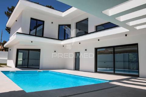 Moradia nova - urbanização verdizela