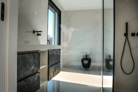 Moradia nova - urbanização verdizela