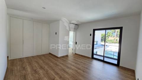 Moradia nova - urbanização verdizela