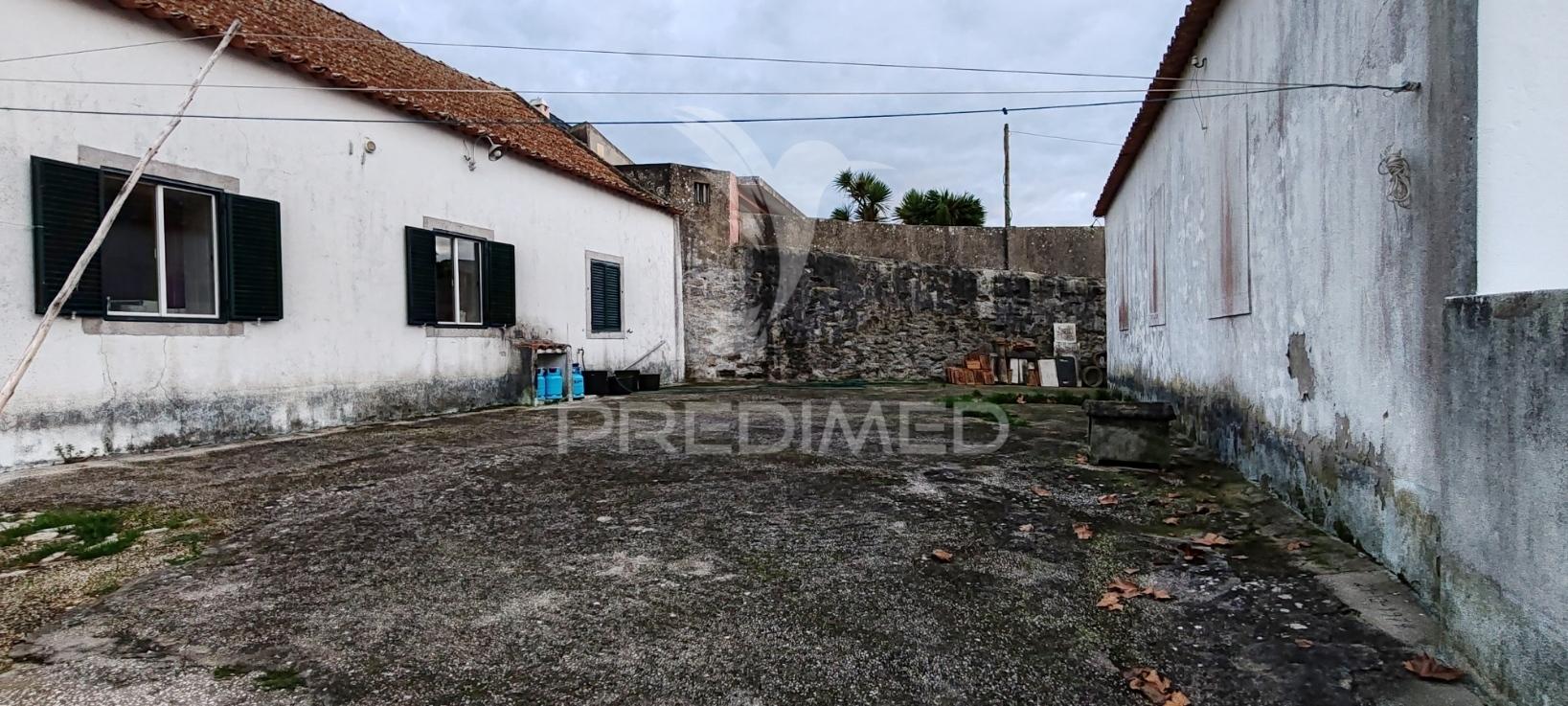 Armazem e casa para venda