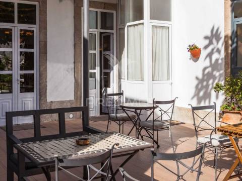 Prédio al com 11 suites em funcionamento