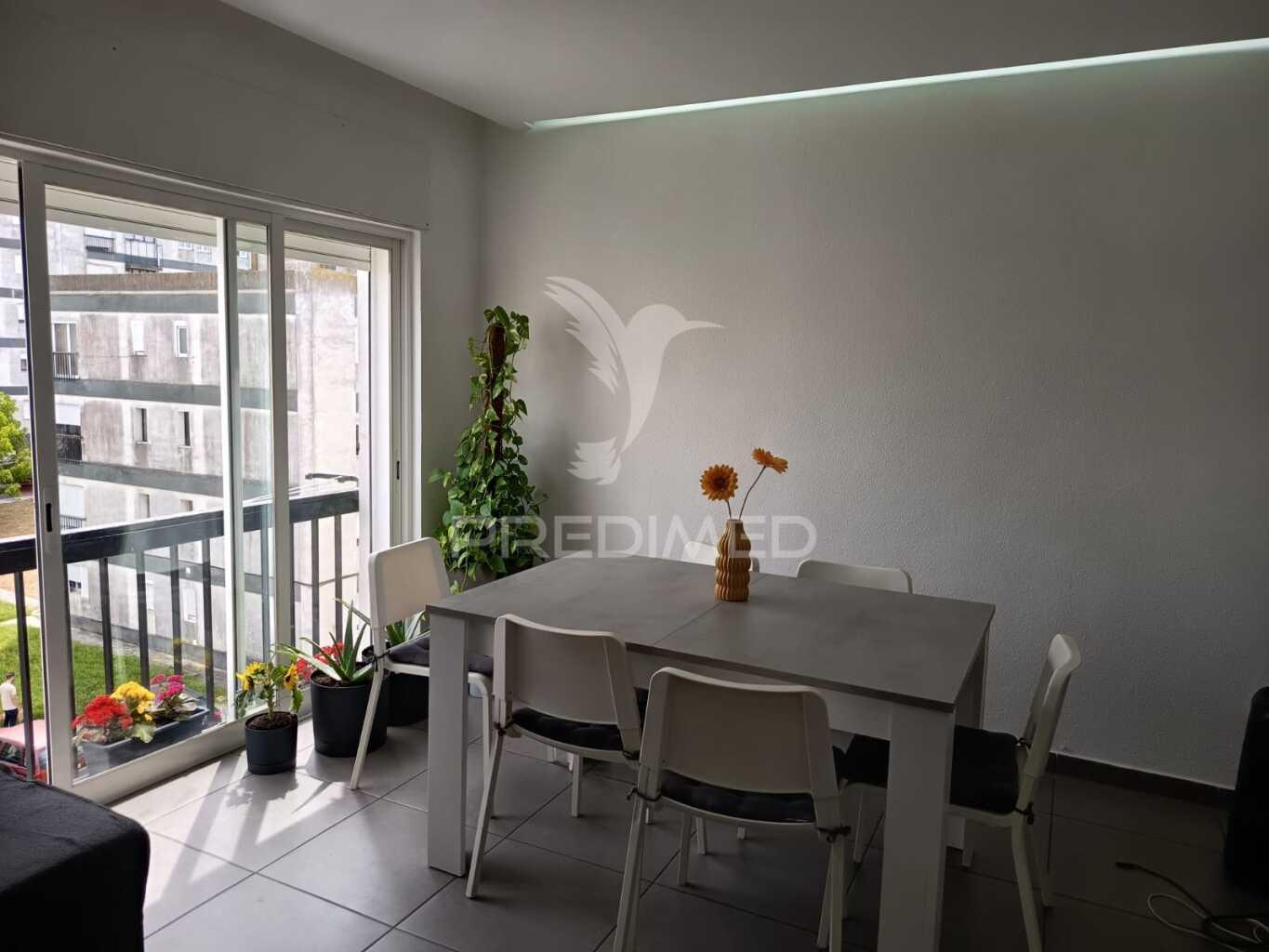 Excelente apartamento t3 na moita