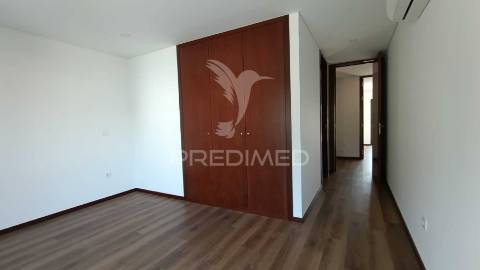 Moradia t3 nova `venda em ermesinde