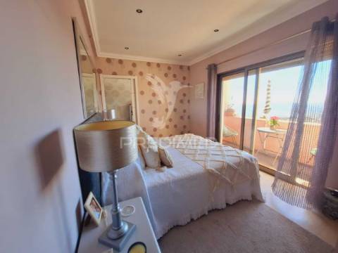 Fantástica moradia na zona do parragil em loulé