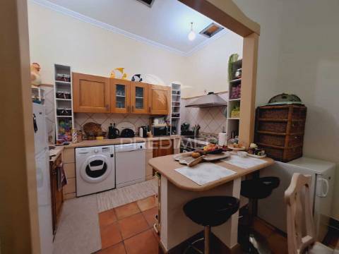 Fantástica moradia na zona do parragil em loulé