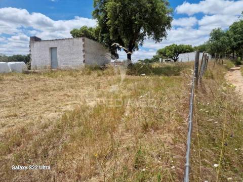 Terreno. rustico, no  torrão do alentejo