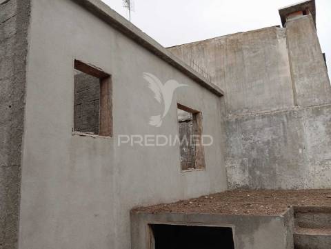 Moradia em cabeço de vide