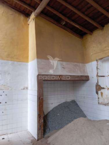 Moradia em cabeço de vide