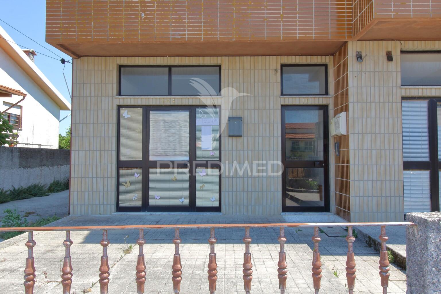 Loja r/chão com garagem com possibilidade de transformar em t1 na gafanha da nazaré