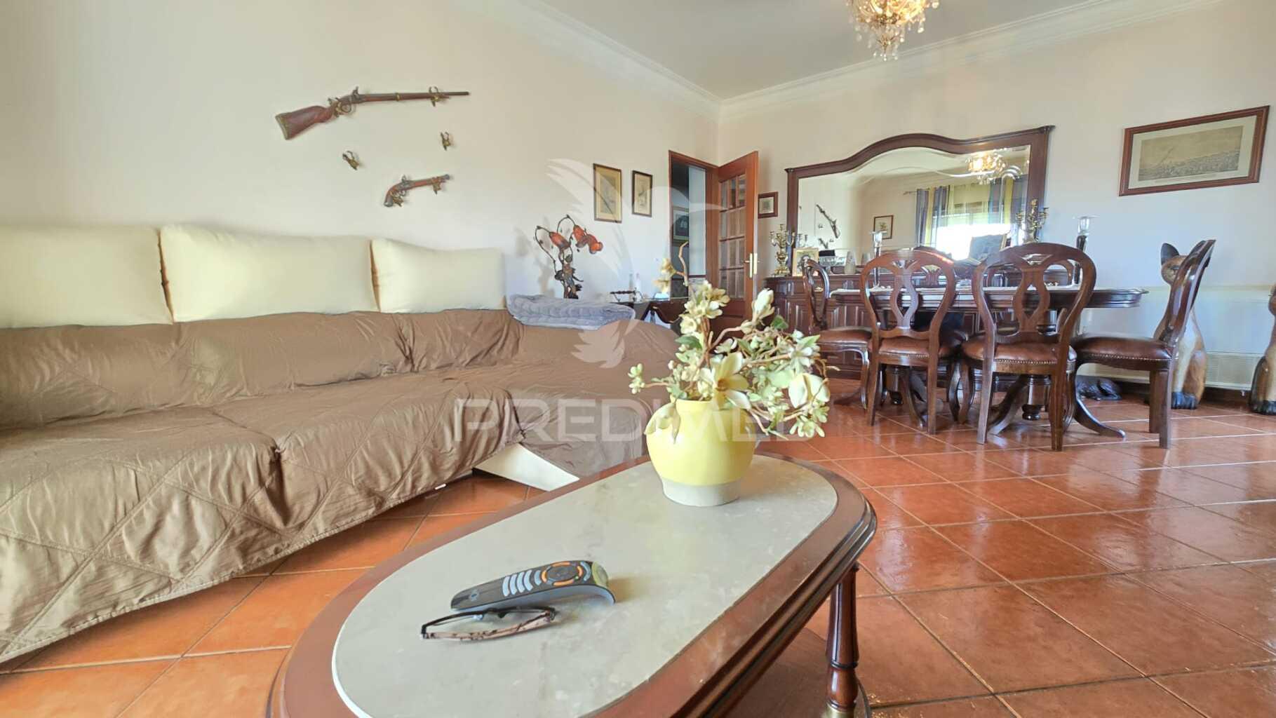 Excelente apartamento t3 com varandas