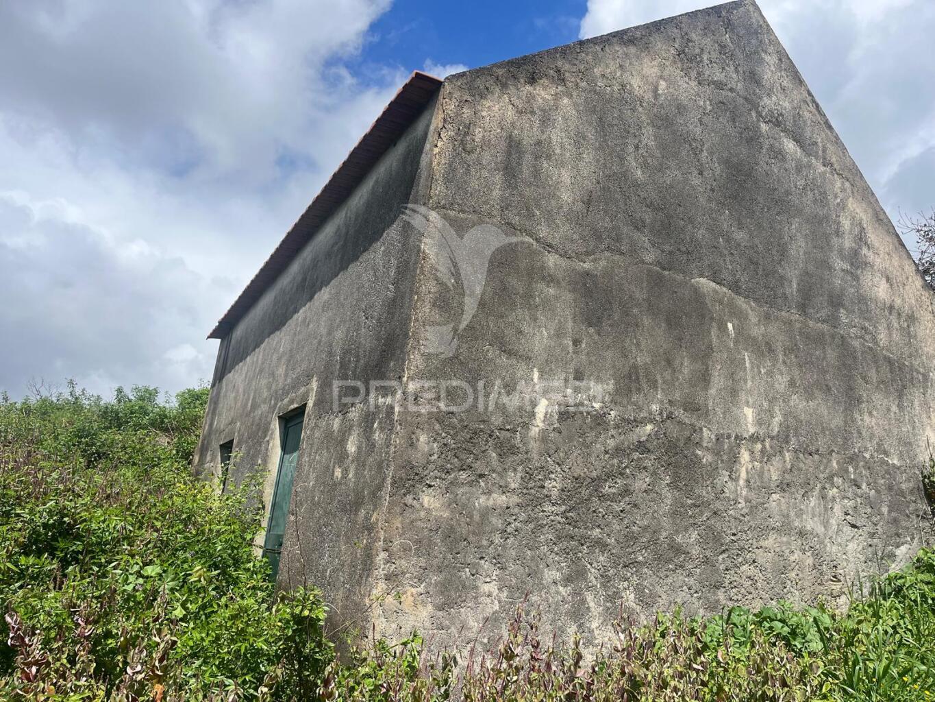 Vendo terreno e palheiro na calheta