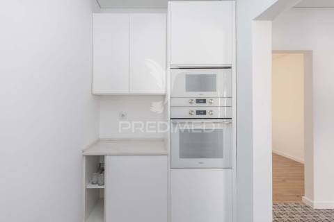 Seixal fantástica moradia t 3 zona residencial com acabamentos modernos