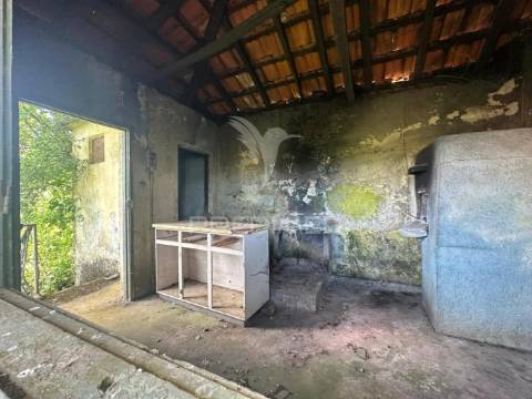 Moradia para restauro