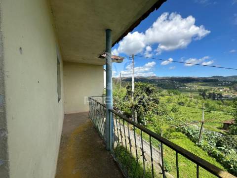 Moradia para restauro