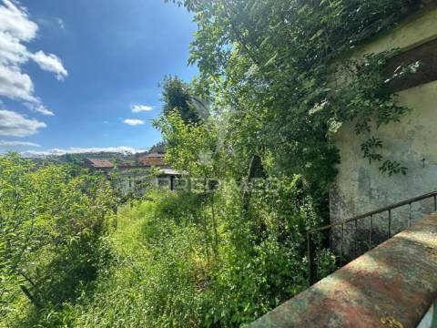 Moradia para restauro