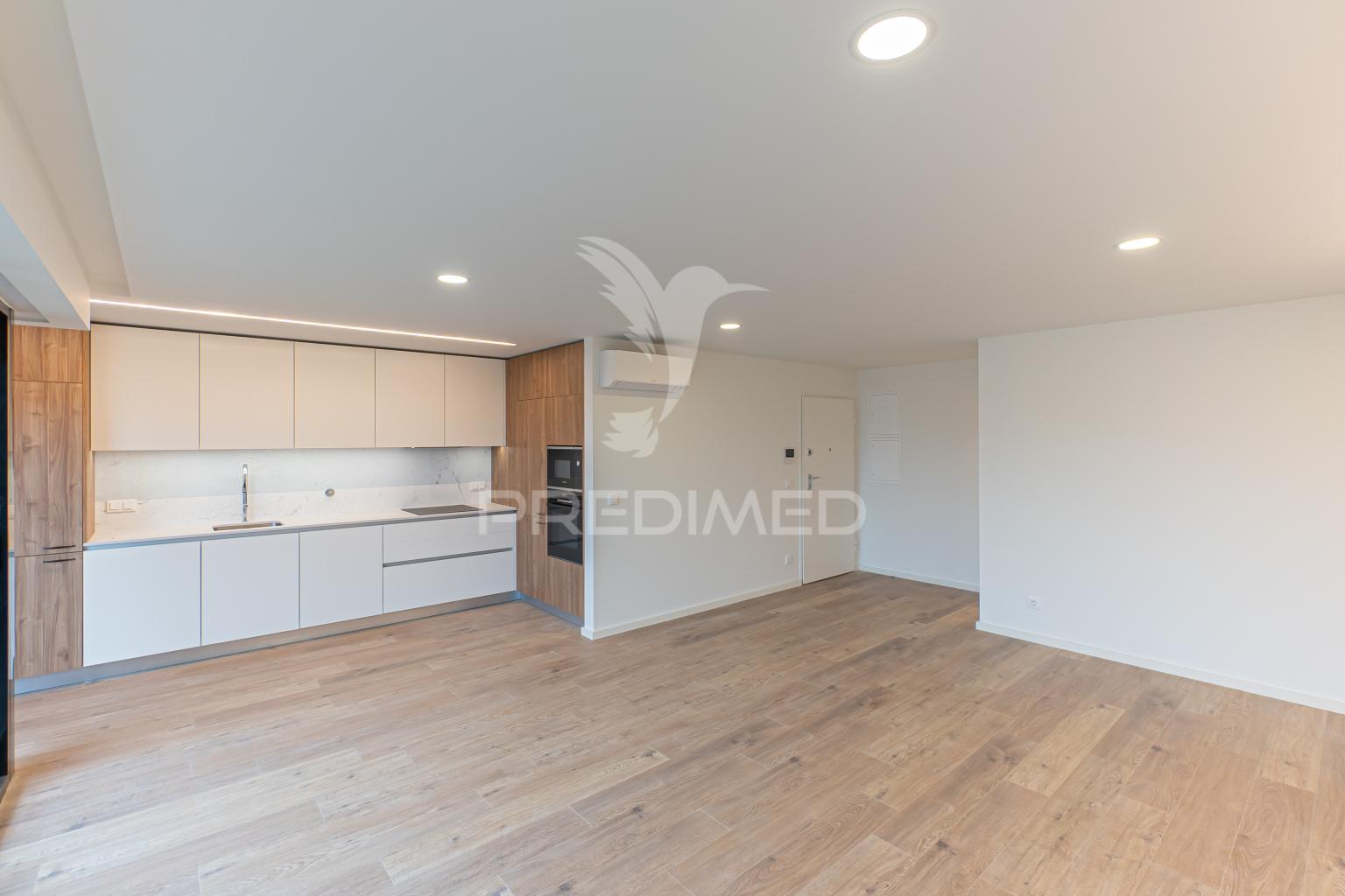 Apartamento t3 novo – candal – v.n de gaia