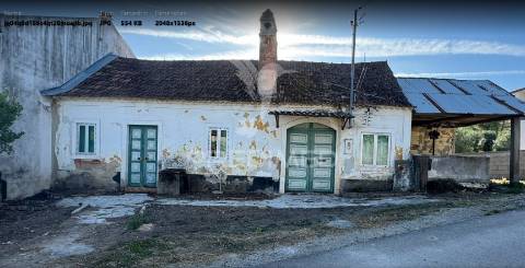 Comprar casa com projeto aprovado para recuperar em caranguejeira