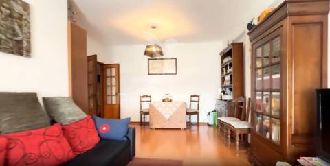 Apartamento t3 na rua antónio nobre -  cacilhas -  almada - 325.000 €