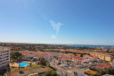 T1 com vista-mar no vila magna – 5.º piso com varanda solarenga