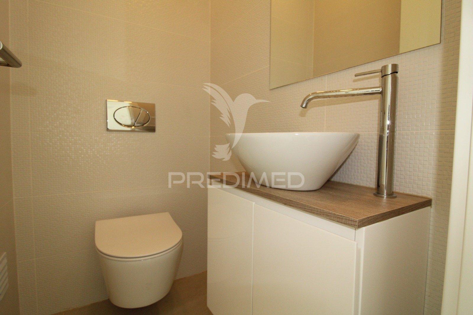 Moradia t3+1, charneca de caparica