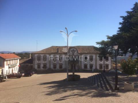 Moradia t4 em  cedovim – vila nova de foz côa