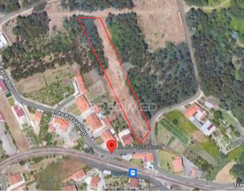 Terreno urbano em azurva