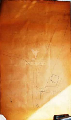 Terreno urbano em azurva