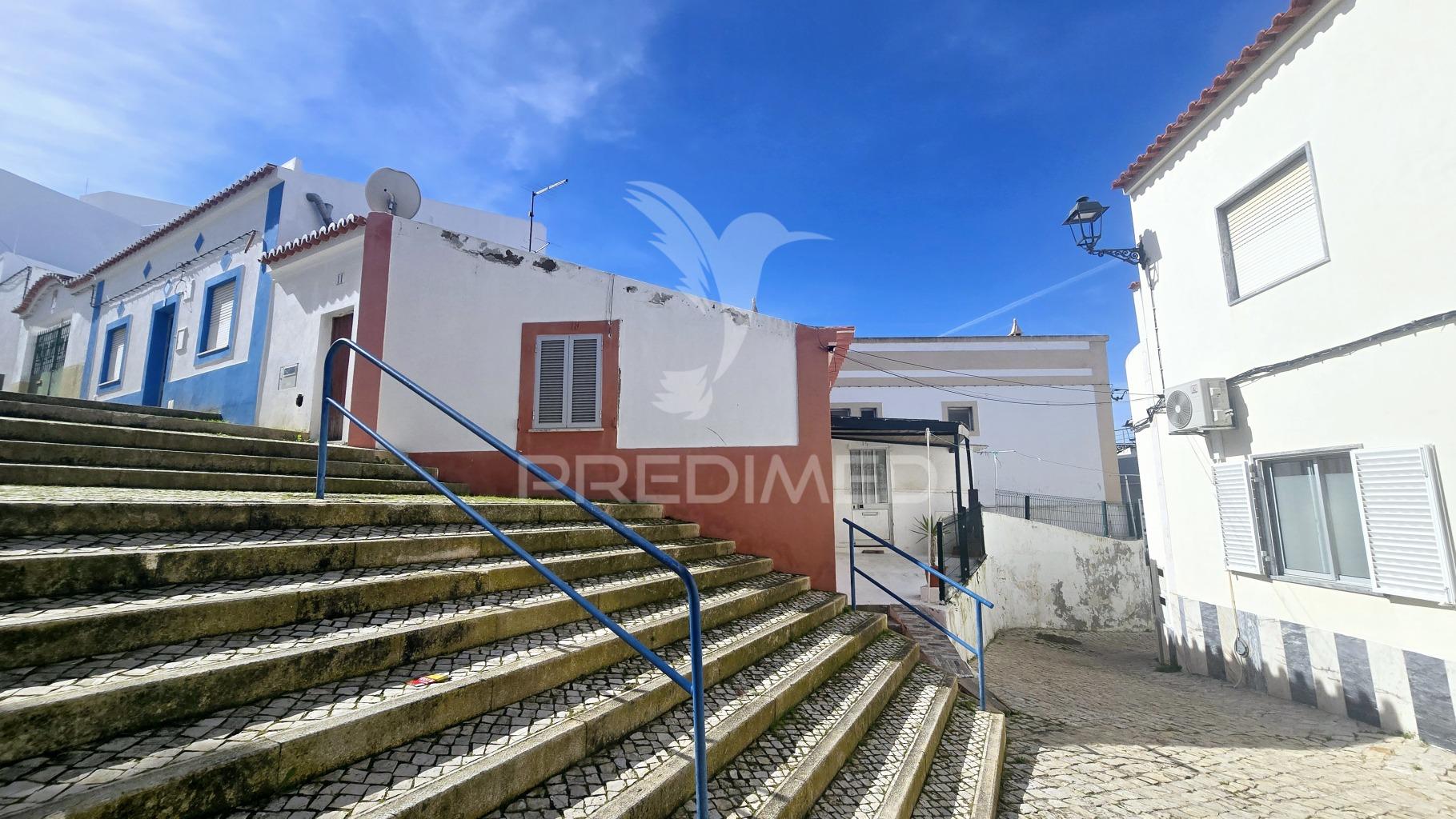 Moradia tradicional t2 no coração de ferragudo