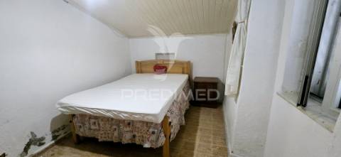 Moradia tradicional t2 no coração de ferragudo