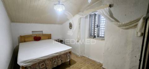 Moradia tradicional t2 no coração de ferragudo