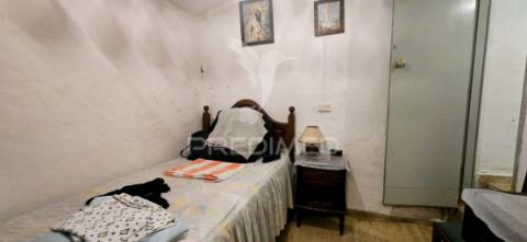 Moradia tradicional t2 no coração de ferragudo