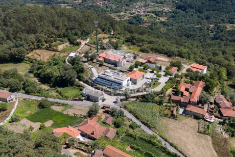 Terreno urbano- cibões & brufe