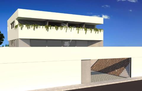 Terreno para construção de moradia 4 frentes em grijó, vila nova de gaia ver id 44868