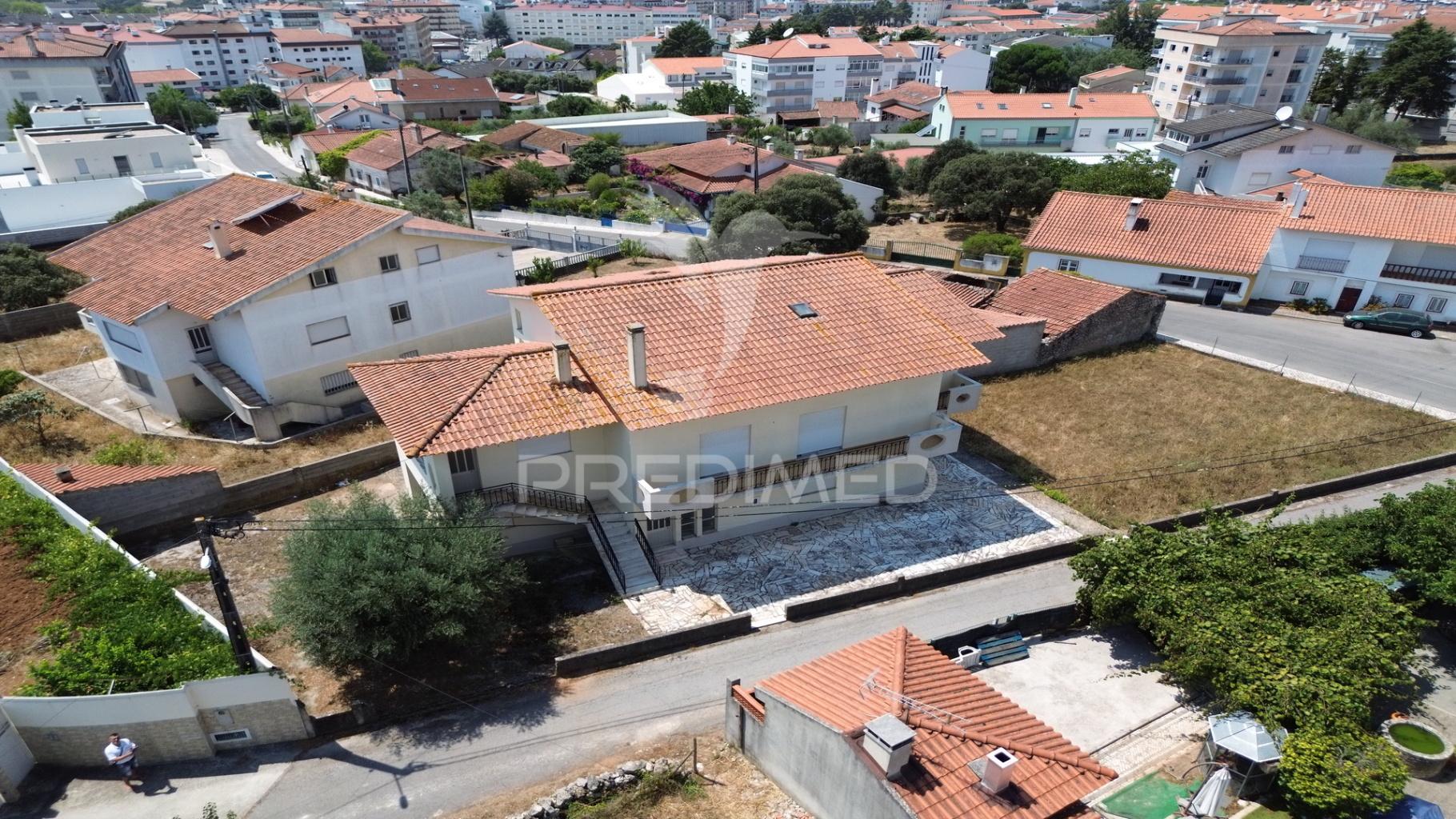 Moradia de sonho no centro de fátima