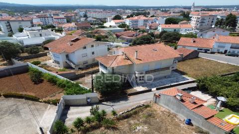 Moradia de sonho no centro de fátima