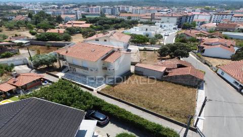 Moradia de sonho no centro de fátima