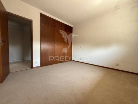 Moradia de sonho no centro de fátima