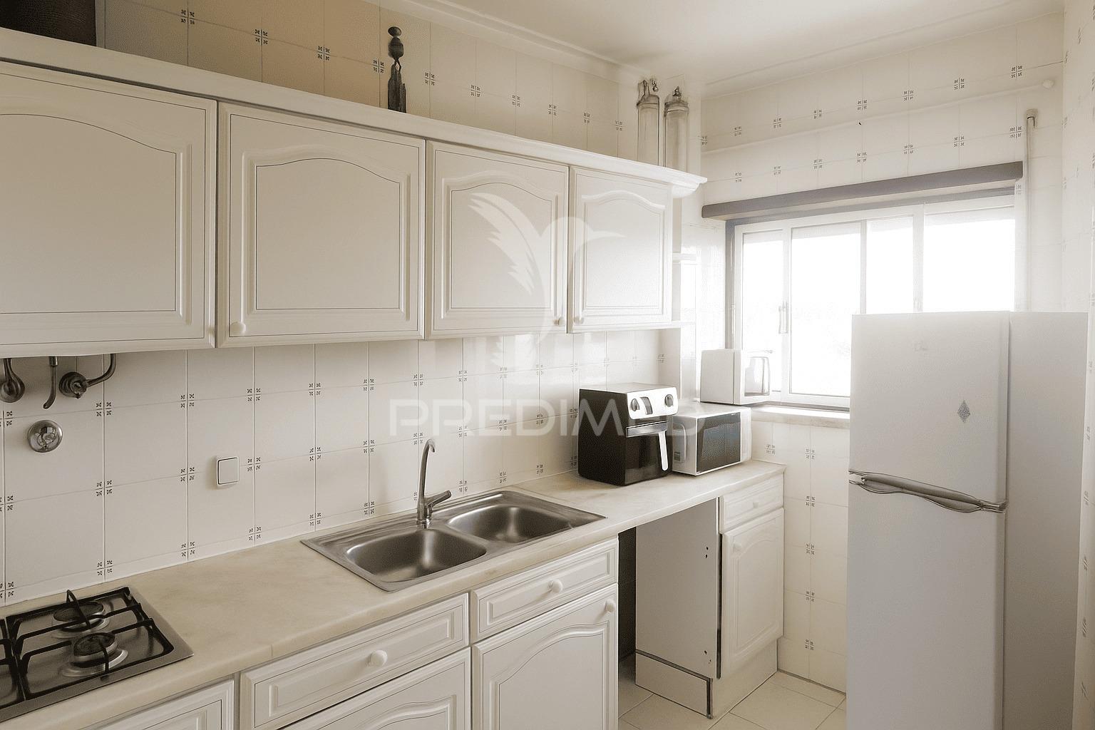 Apartamento t2 a 100 metros da praia